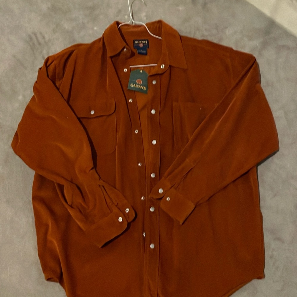 Men’s corduroy button down shirt